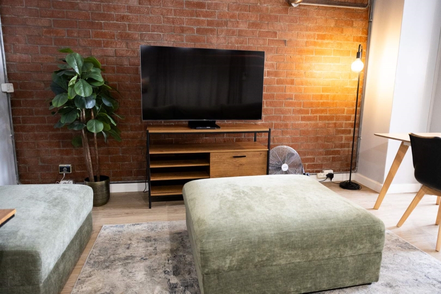 1 Bedroom Property for Sale in Gardens Western Cape